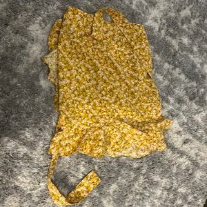 Mini ruffled wrap skirt never worn